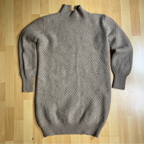 La‎ Ligne Cashmere Tan Knit Mock Neck Long Sleeve Sweater Dress - Picture 2 of 8